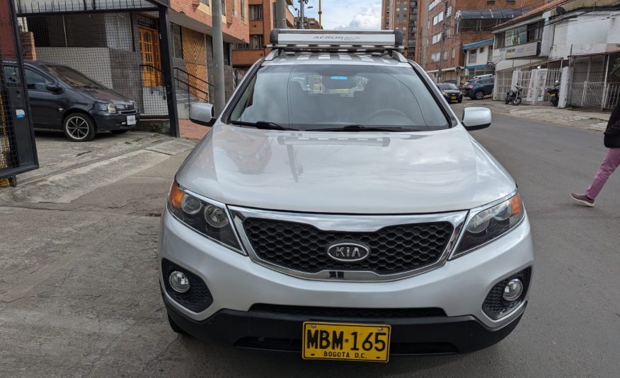 2012 KIA SORENTO LX