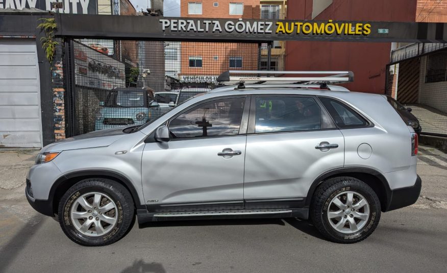 2012 KIA SORENTO LX