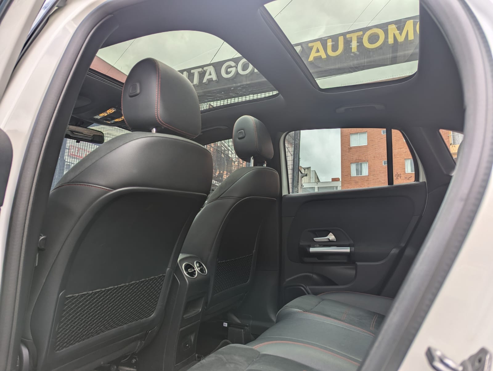 2022 MERCEDES BENZ GLA 200