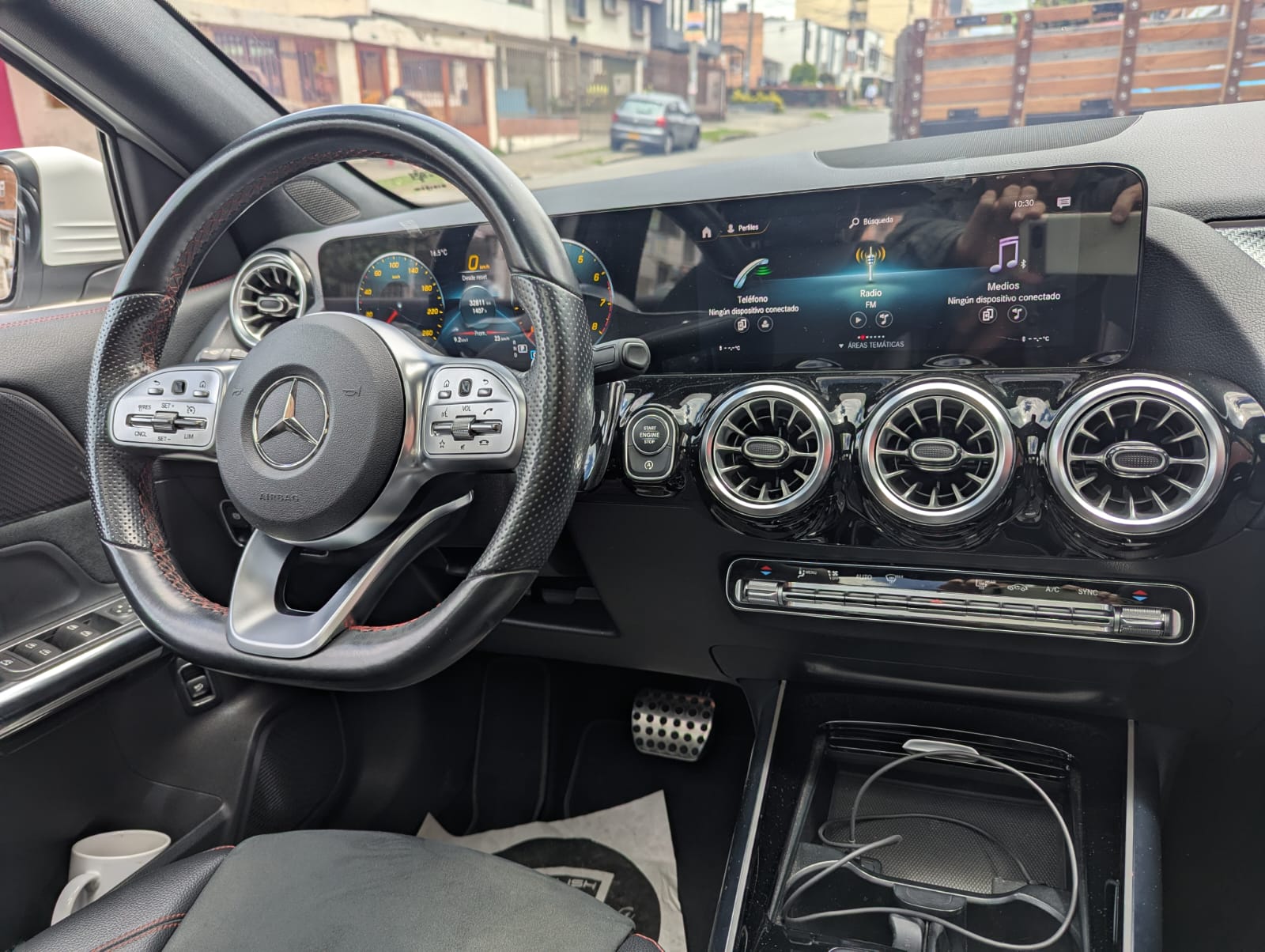 2022 MERCEDES BENZ GLA 200