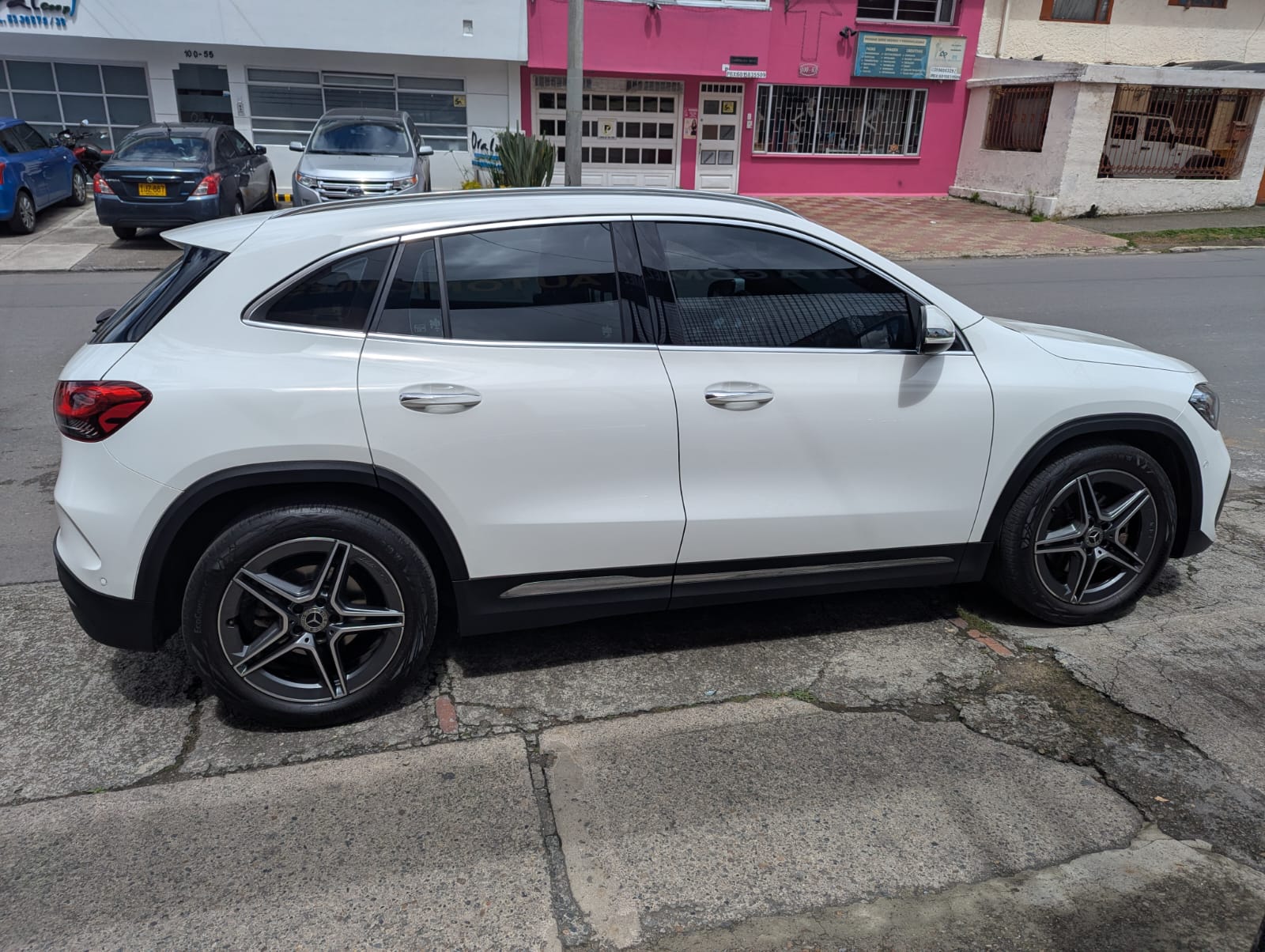 2022 MERCEDES BENZ GLA 200