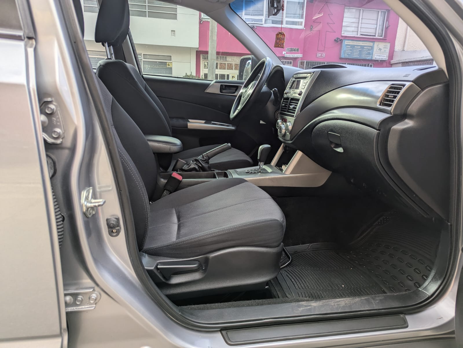 2010 Subaru FORESTER