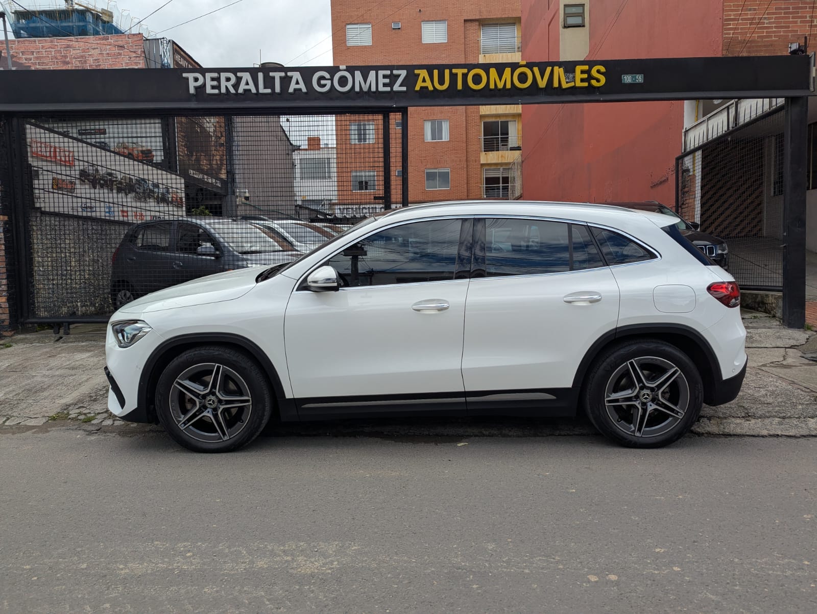 2022 MERCEDES BENZ GLA 200