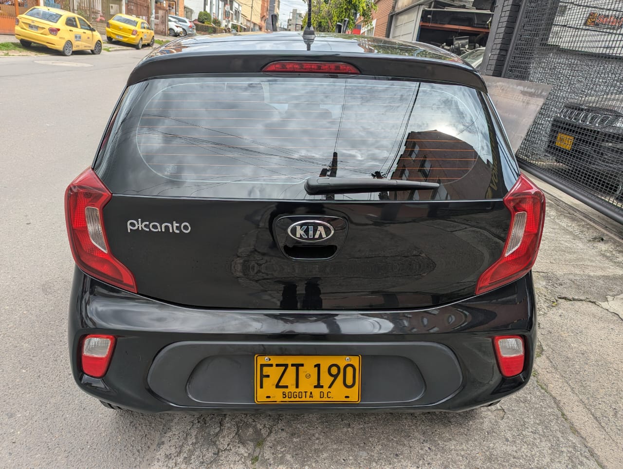 2019 KIA PICANTO