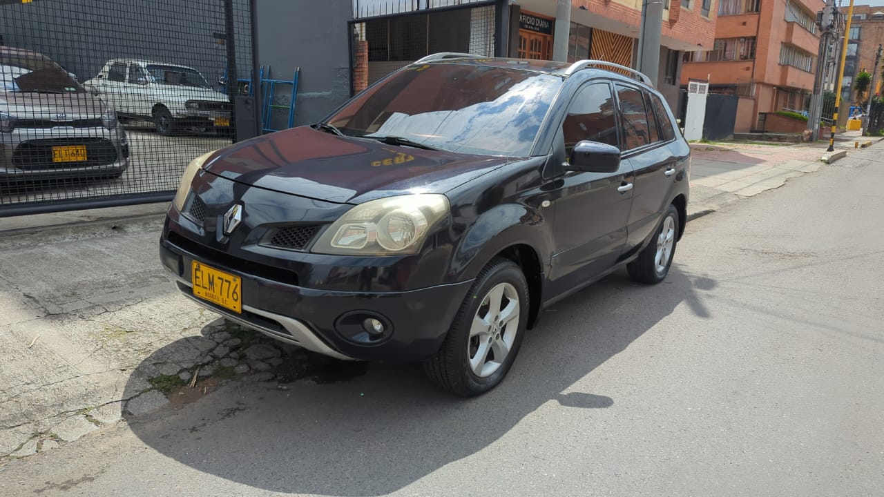 2010 RENAULT KOLEOS PRIVILEGE