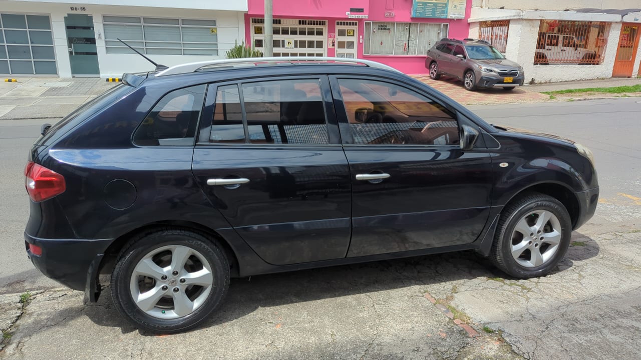 2010 RENAULT KOLEOS PRIVILEGE