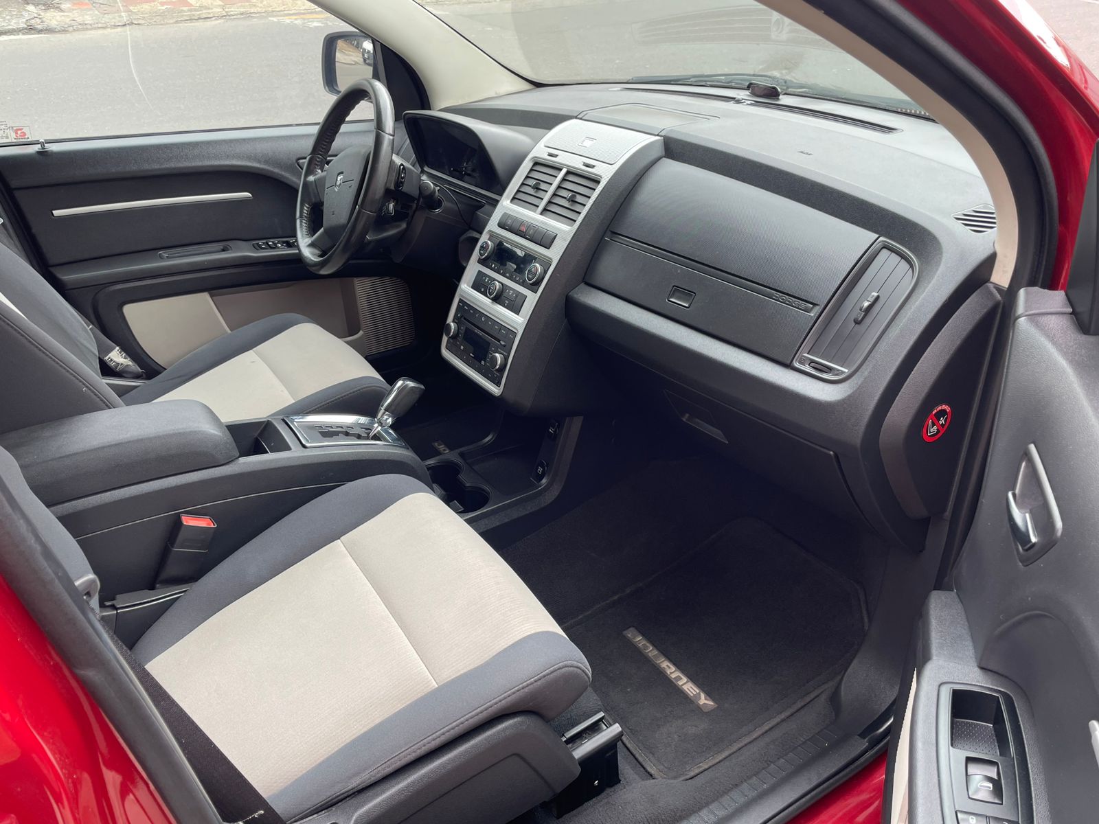 2009 DODGE JOURNEY SE