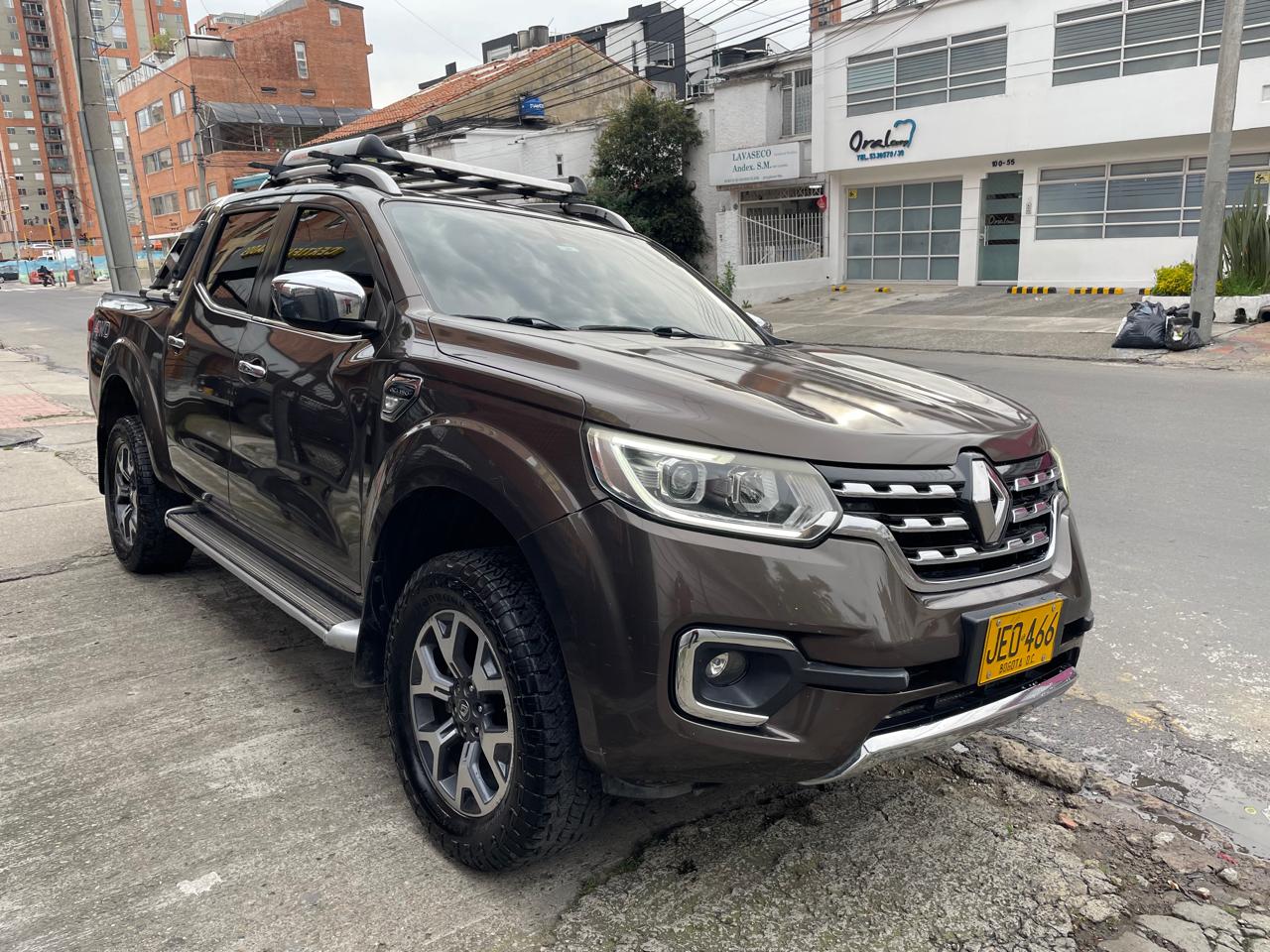 2017 RENAULT ALASKAN INTENS DSL