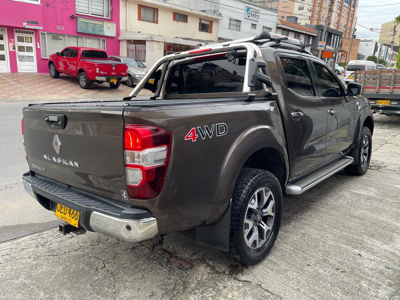 2017 RENAULT ALASKAN INTENS DSL