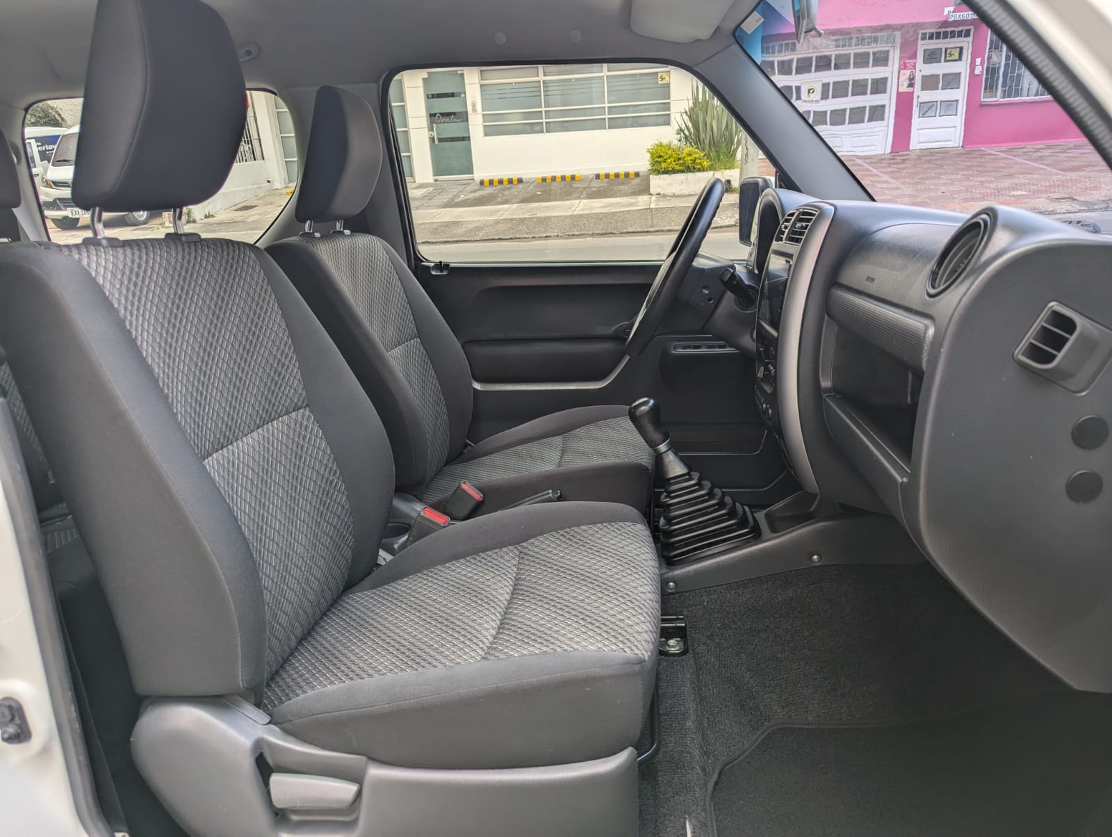 2018 SUZUKI JIMNY JLX